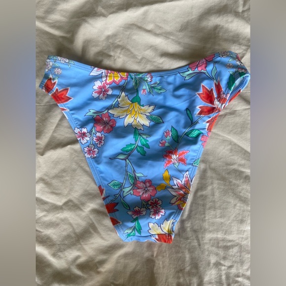 CUPSHE Floral Blue Bikini Set - Picture 8 of 12